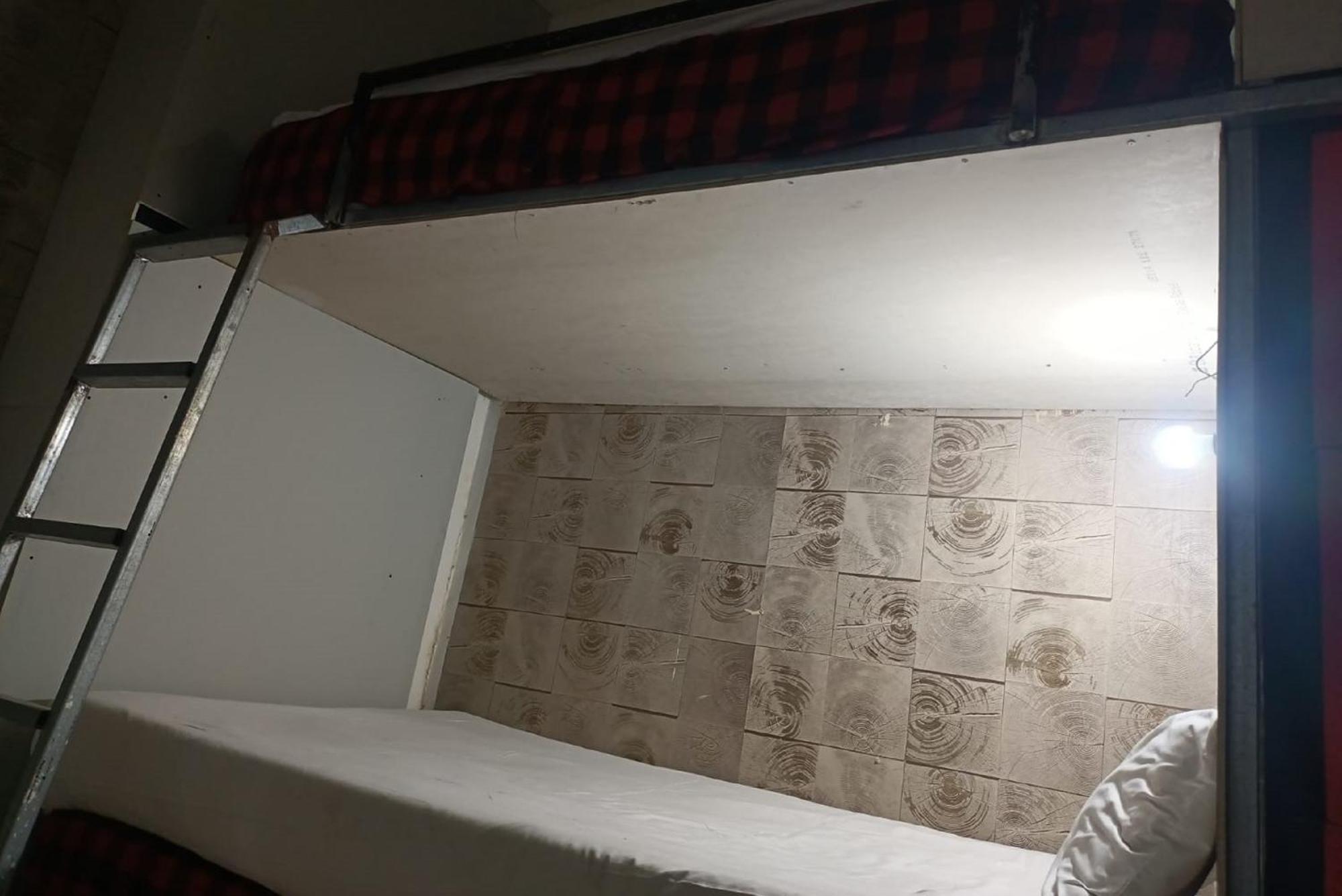 Super Oyo 710 Naomi Heritage Surabaja Zewnętrze zdjęcie